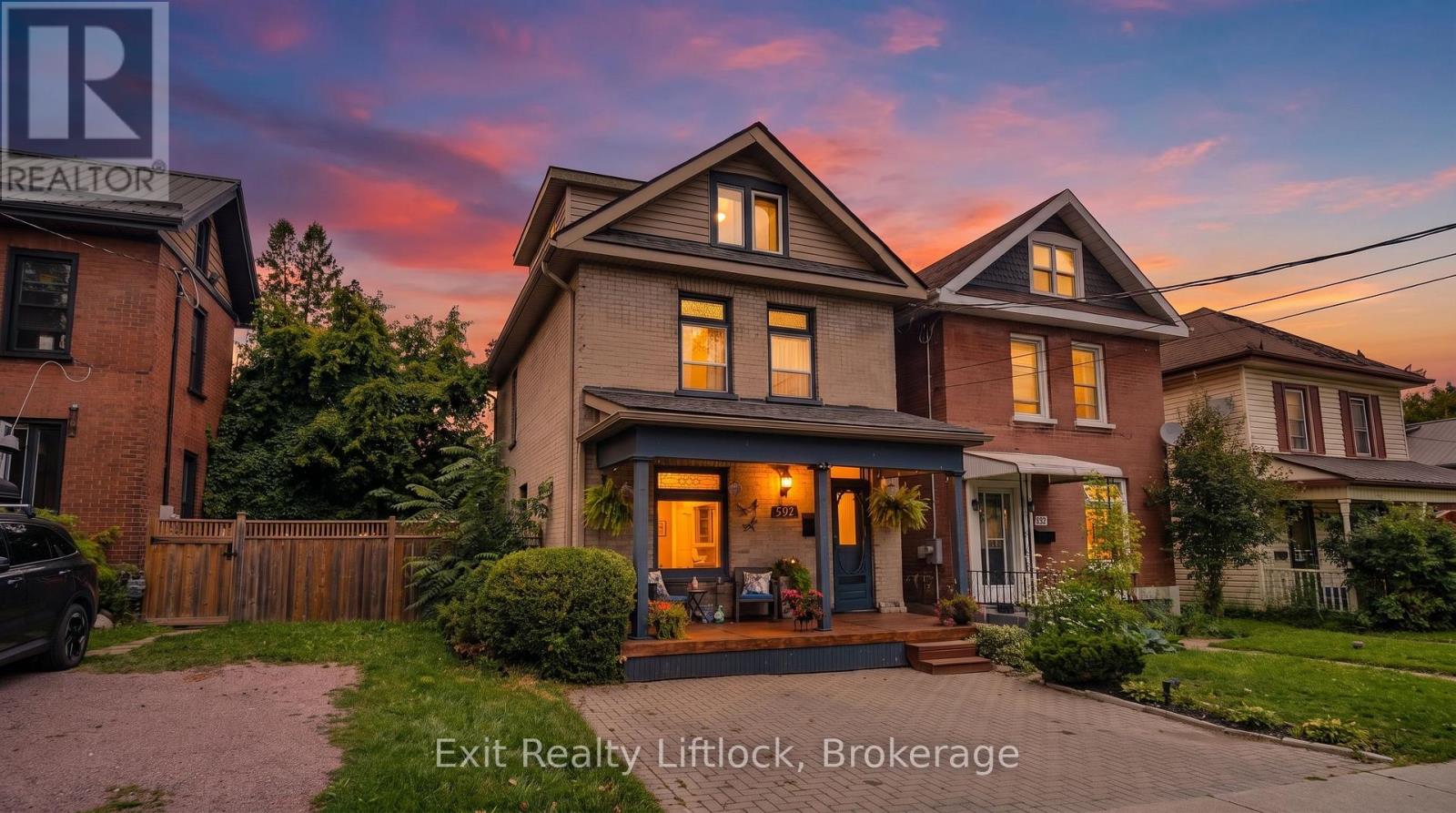 592 SHERBROOKE STREET, peterborough (town ward 3), Ontario