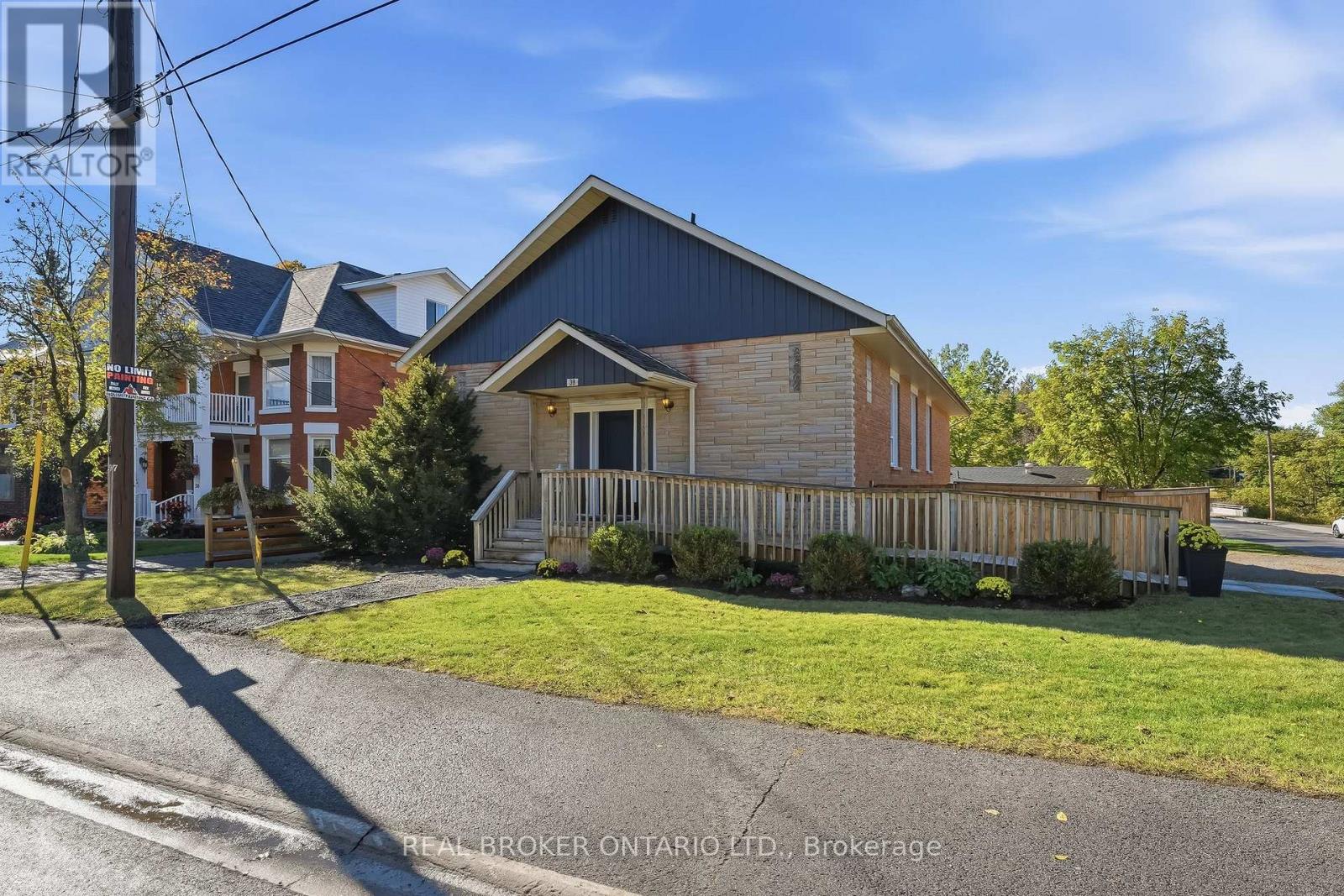 38 Queen Street, Asphodel-Norwood (Norwood), Ontario  K0L 2V0 - Photo 5 - X14110678