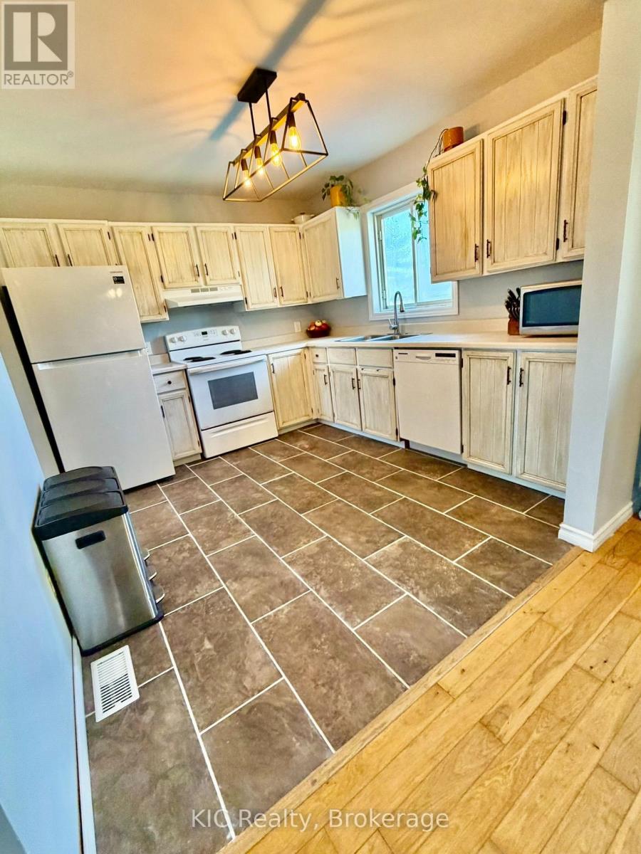 298 Old Norwood Road, Havelock-Belmont-Methuen (Belmont-Methuen), Ontario  K0L 1Z0 - Photo 3 - X14111018