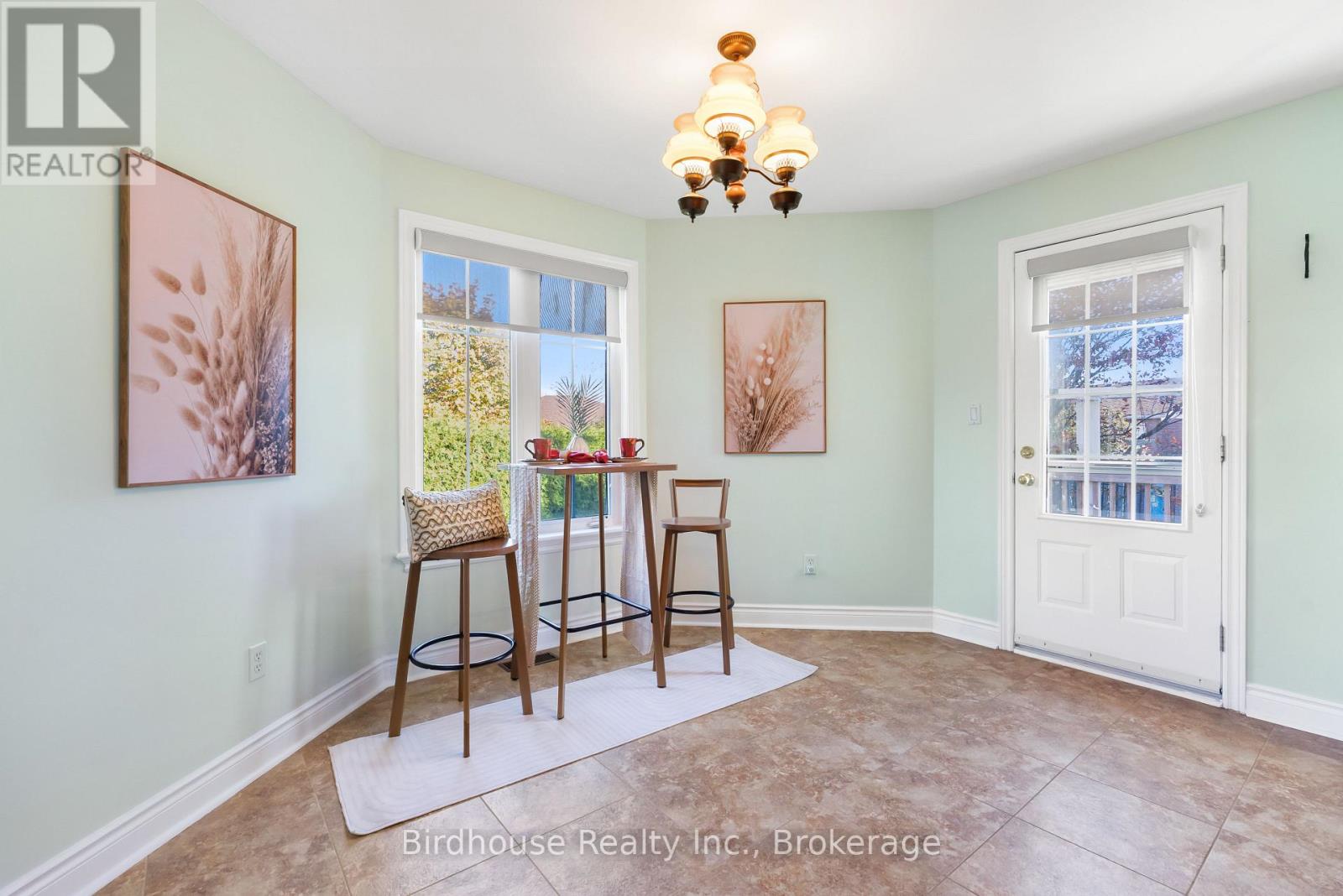 34 Lori Boulevard, Kawartha Lakes (Lindsay), Ontario  K9V 6B6 - Photo 11 - X14111252