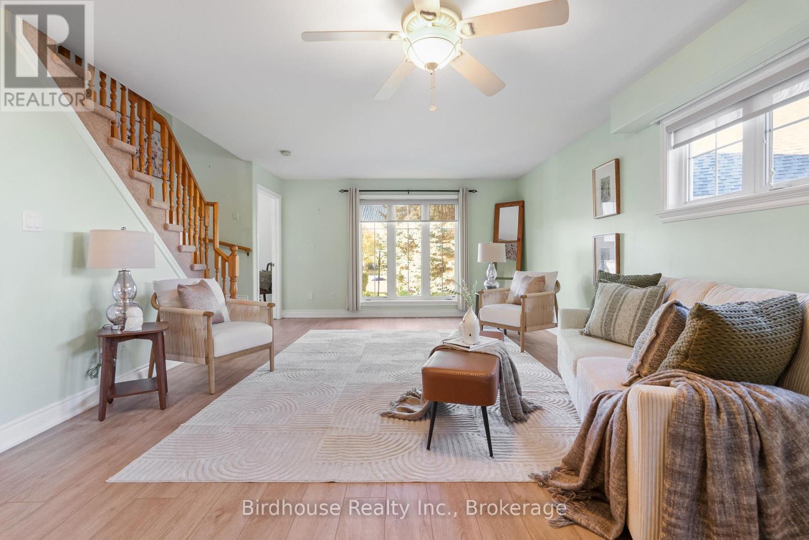 34 Lori Boulevard, Kawartha Lakes (Lindsay), Ontario  K9V 6B6 - Photo 6 - X14111252