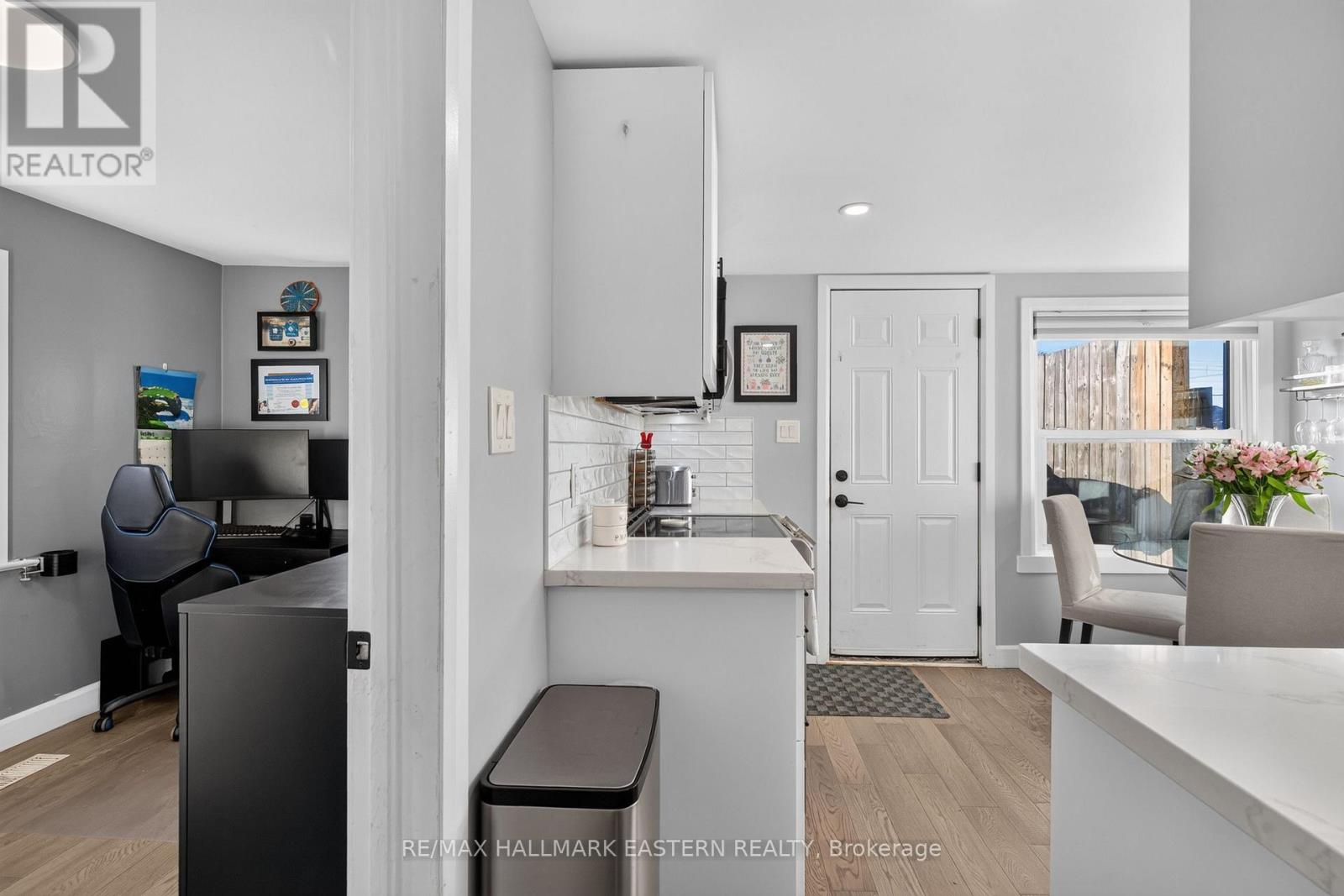 563 Howden Street, Peterborough (Otonabee Ward 1), Ontario  K9J 4B4 - Photo 16 - X14111494
