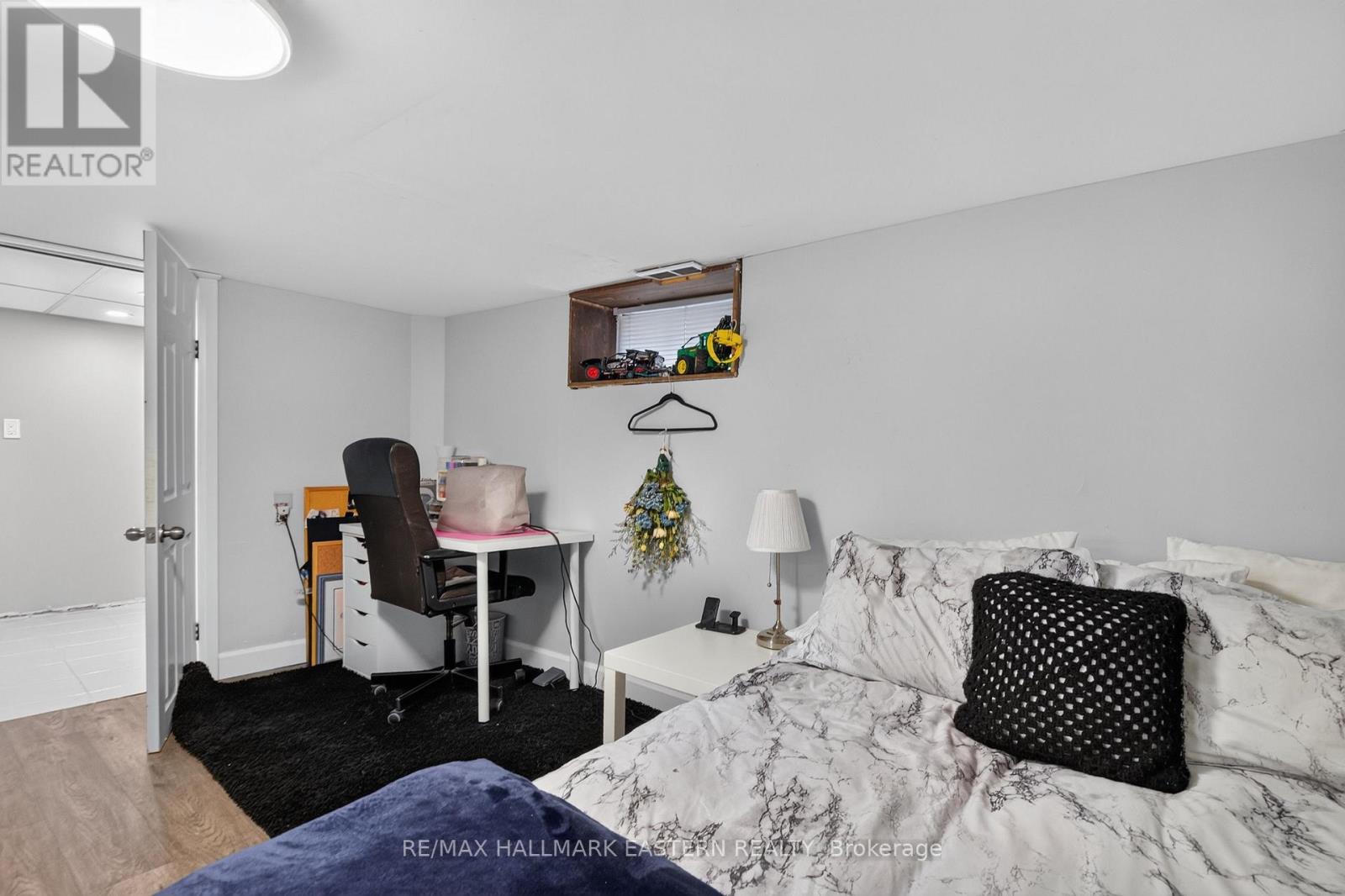 563 Howden Street, Peterborough (Otonabee Ward 1), Ontario  K9J 4B4 - Photo 28 - X14111494