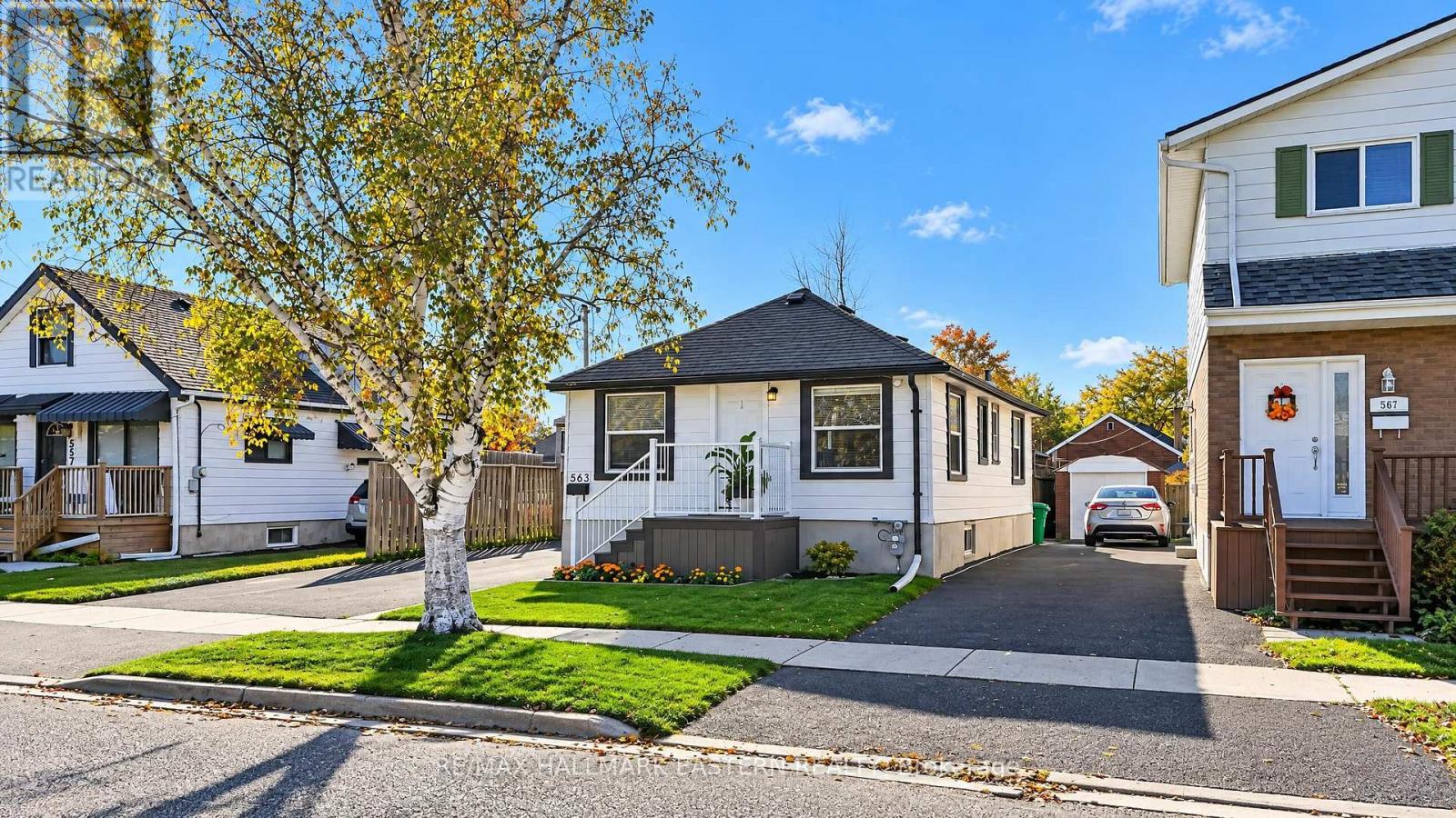 563 Howden Street, Peterborough (Otonabee Ward 1), Ontario  K9J 4B4 - Photo 3 - X14111494