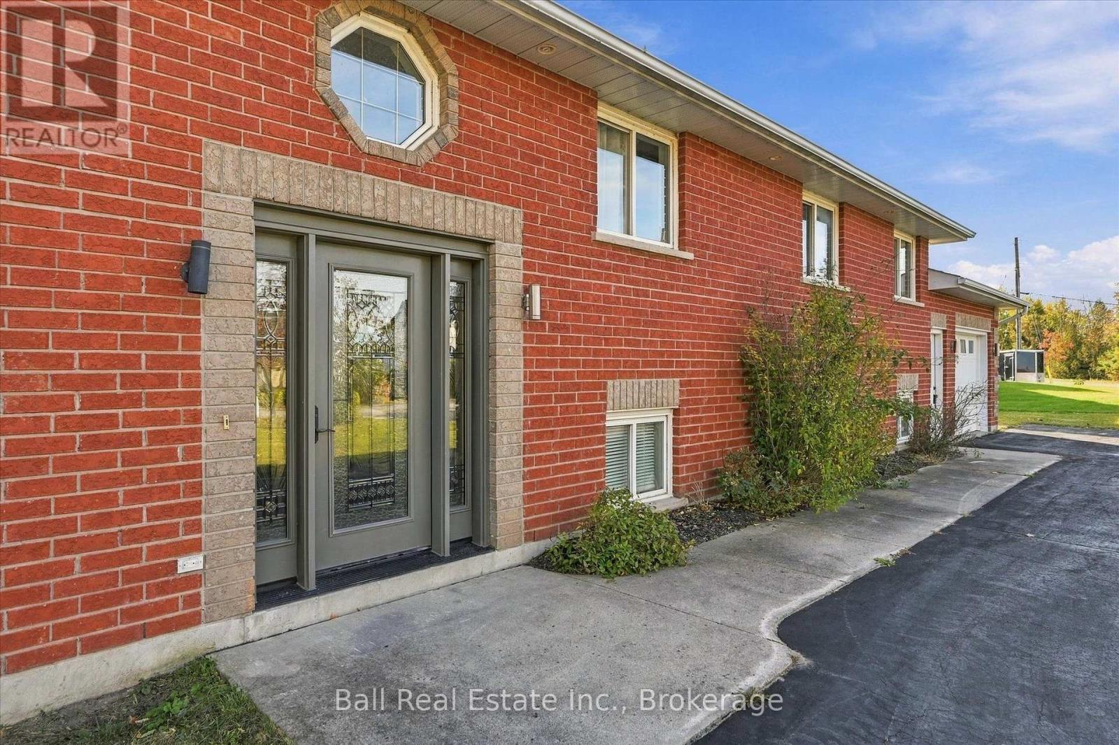 323 Cadigan Road, Selwyn, Ontario  K9J 6X2 - Photo 6 - X14114302