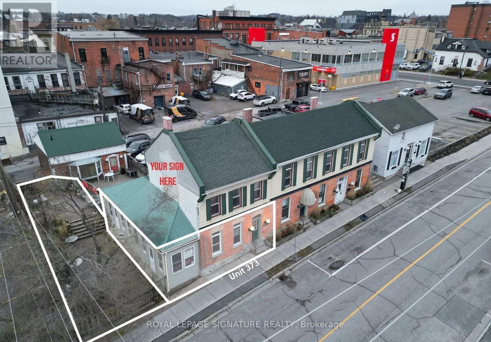 373 QUEEN STREET, peterborough (town ward 3), Ontario
