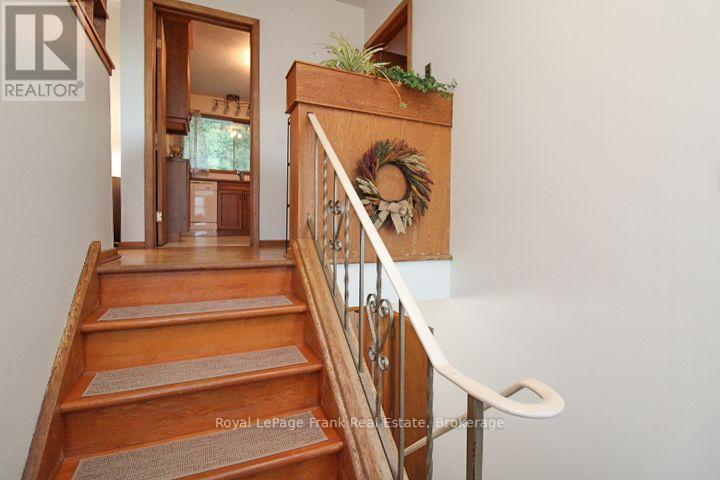 1293 Edmison Drive, Peterborough (Northcrest Ward 5), Ontario  K9H 6V2 - Photo 2 - X14116232