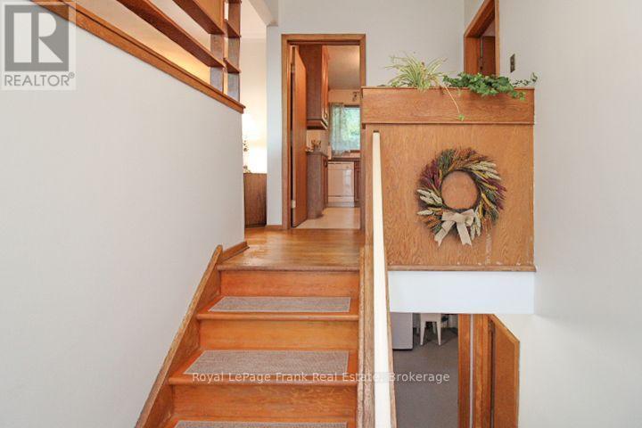 1293 Edmison Drive, Peterborough (Northcrest Ward 5), Ontario  K9H 6V2 - Photo 3 - X14116232