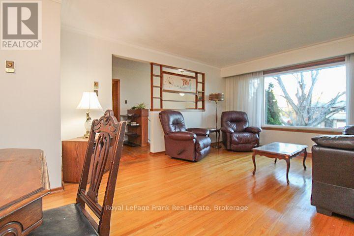 1293 Edmison Drive, Peterborough (Northcrest Ward 5), Ontario  K9H 6V2 - Photo 9 - X14116232