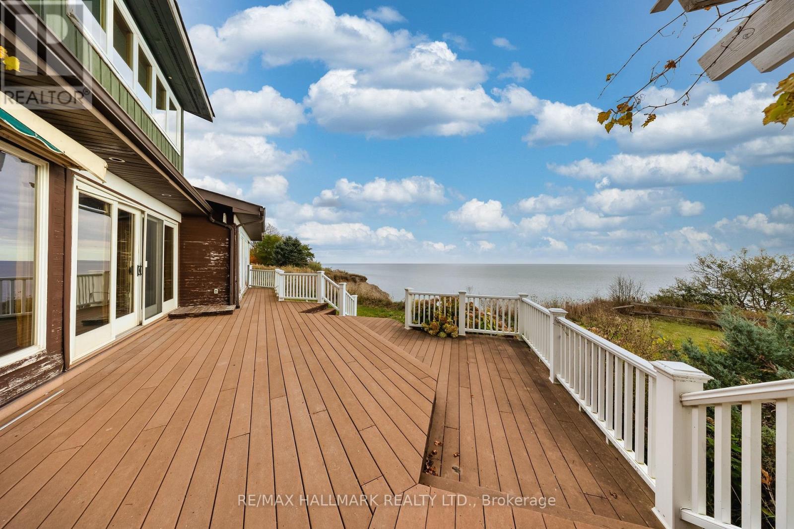 3741 Lakeshore Road E, Clarington, Ontario  L1B 1L9 - Photo 3 - E14116682