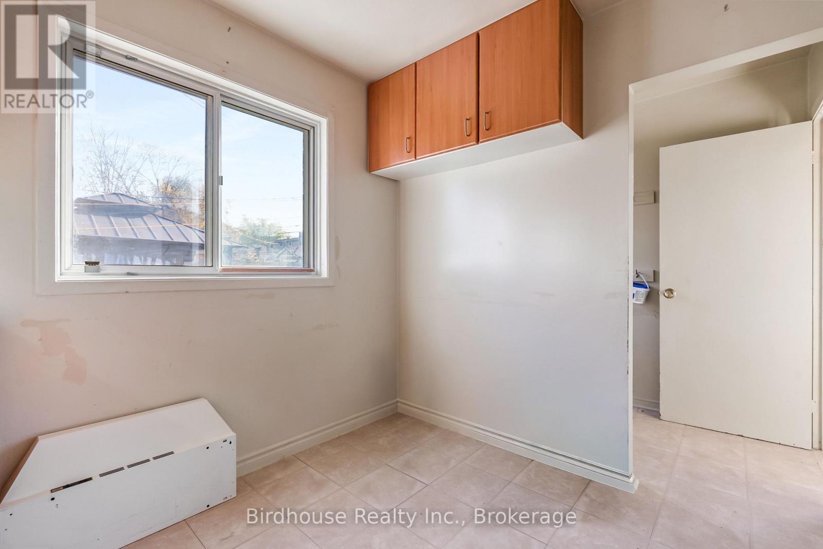 16 Logie Street, Kawartha Lakes (Lindsay), Ontario  K9V 1B8 - Photo 15 - X14116894