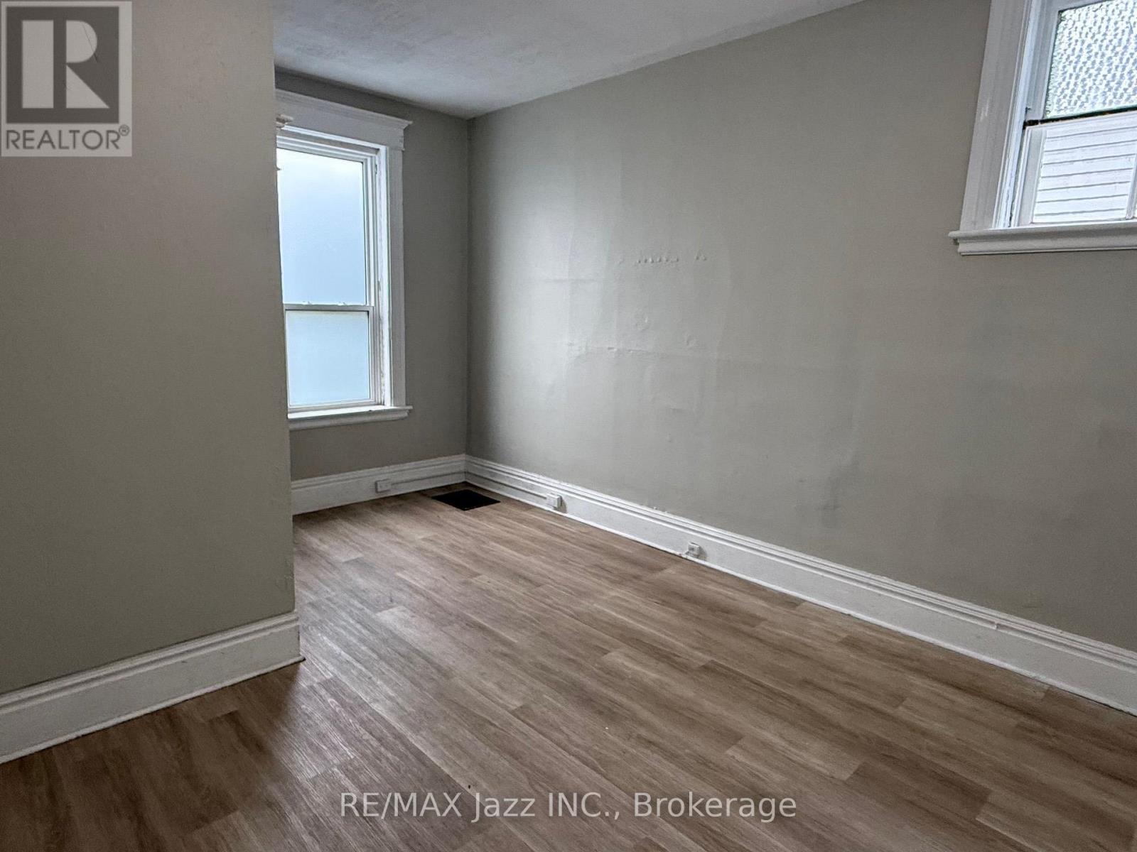 166 Dublin Street, Peterborough (Town Ward 3), Ontario  K9H 3B5 - Photo 11 - X14119430