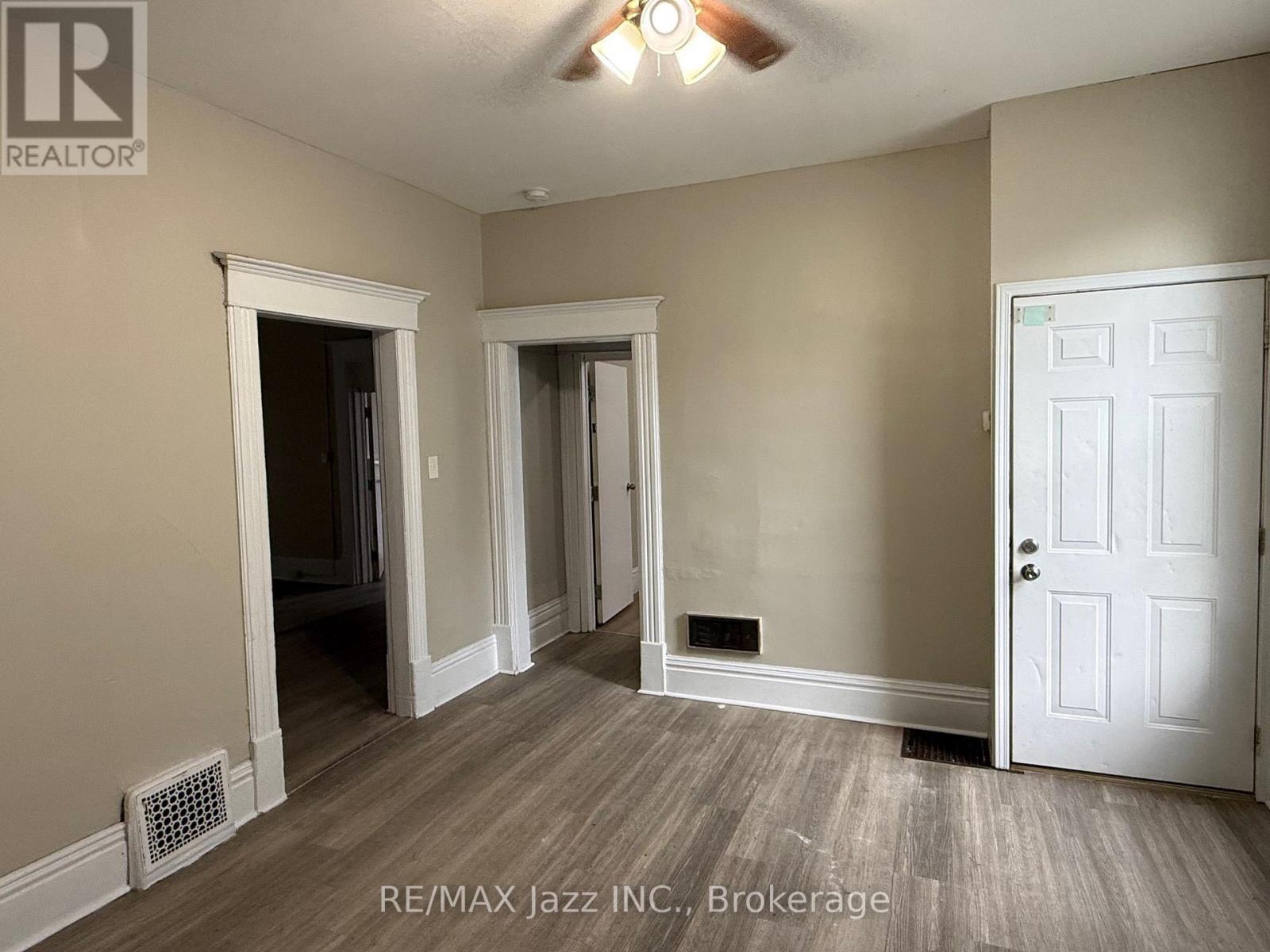 166 Dublin Street, Peterborough (Town Ward 3), Ontario  K9H 3B5 - Photo 13 - X14119430