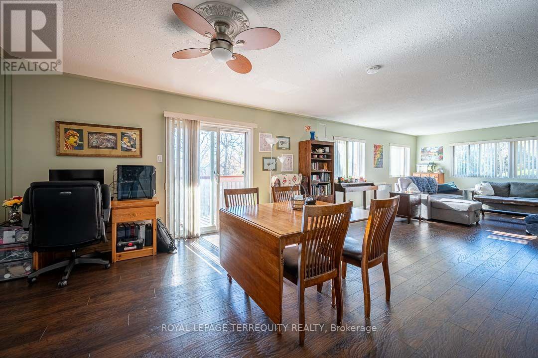 211 - 475 Parkhill Road W, Peterborough (Town Ward 3), Ontario  K9H 7M5 - Photo 7 - X14119494