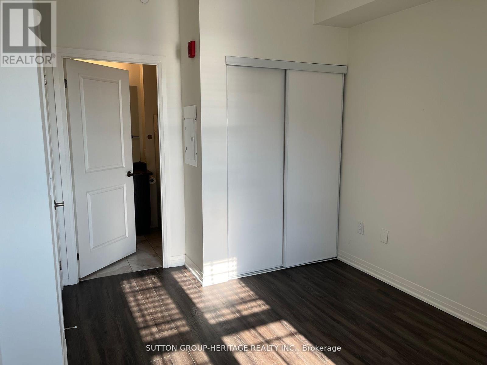 301 - 70 Shipway Avenue W, Clarington (Newcastle), Ontario  L1B 0V7 - Photo 11 - E14121980