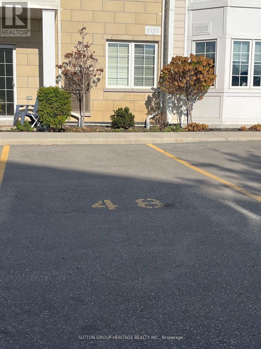 301 - 70 Shipway Avenue W, Clarington (Newcastle), Ontario  L1B 0V7 - Photo 2 - E14121980
