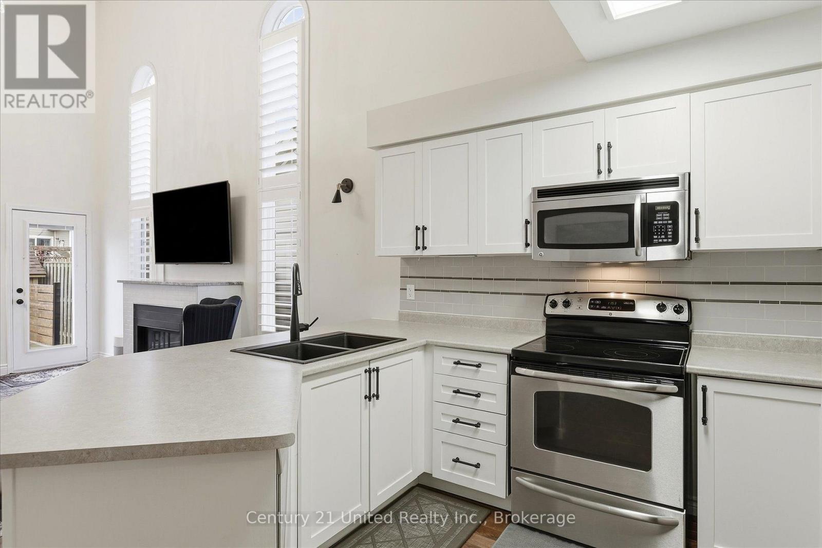 230 Cowling Heights, Peterborough (Monaghan Ward 2), Ontario  K9K 0B2 - Photo 12 - X14122254