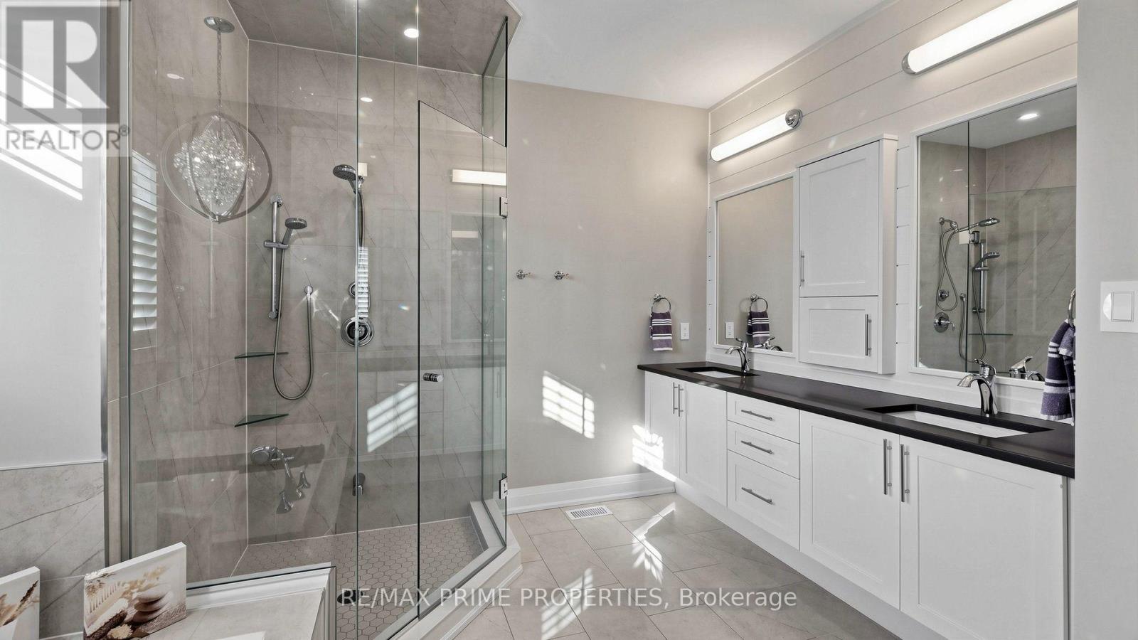 1 - 315 Lakebreeze Drive, Clarington (Newcastle), Ontario  L1B 0A1 - Photo 37 - E14124688