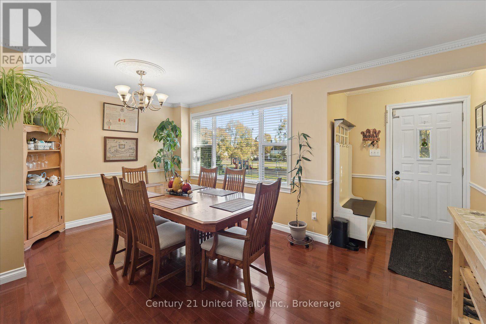 566 Sherbrooke Street, Peterborough (Town Ward 3), Ontario  K9J 2P5 - Photo 10 - X14125382