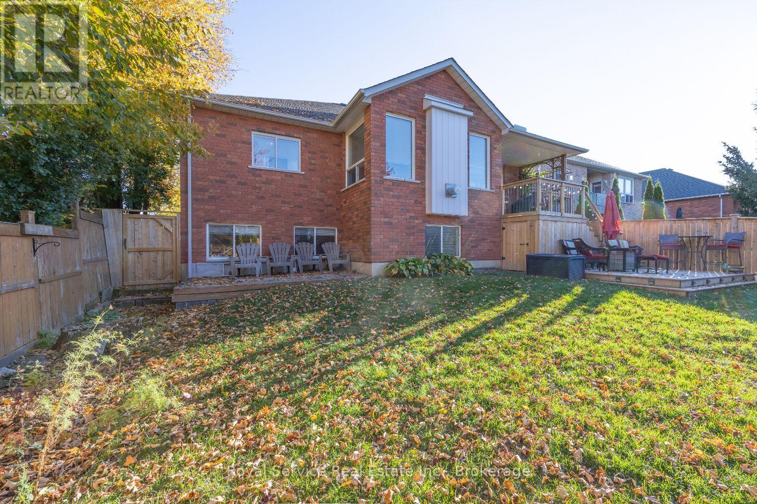 1636 Glenforest Boulevard, Peterborough (Monaghan Ward 2), Ontario  K9K 2L5 - Photo 9 - X14126808
