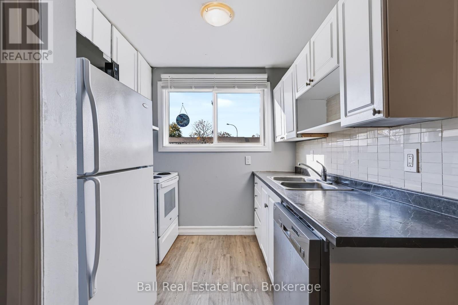 61 - 996 Sydenham Road, Peterborough (Ashburnham Ward 4), Ontario  K9J 7V7 - Photo 15 - X14127472