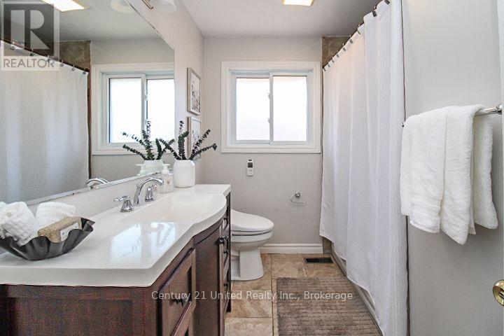 851 Timothy Street, Peterborough (Northcrest Ward 5), Ontario  K9H 6H5 - Photo 26 - X14127514