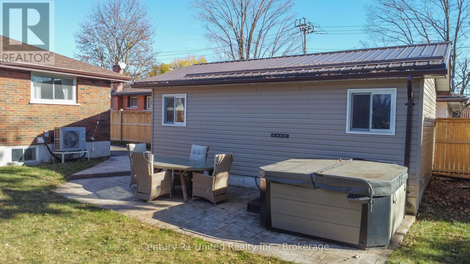 851 Timothy Street, Peterborough (Northcrest Ward 5), Ontario  K9H 6H5 - Photo 5 - X14127514