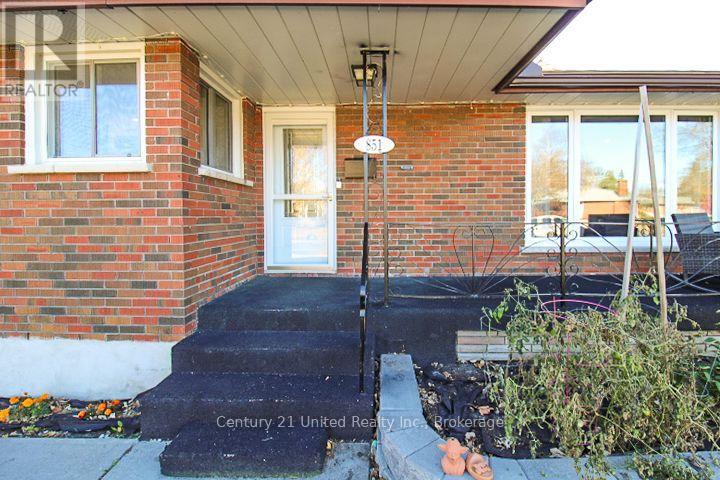 851 Timothy Street, Peterborough (Northcrest Ward 5), Ontario  K9H 6H5 - Photo 9 - X14127514