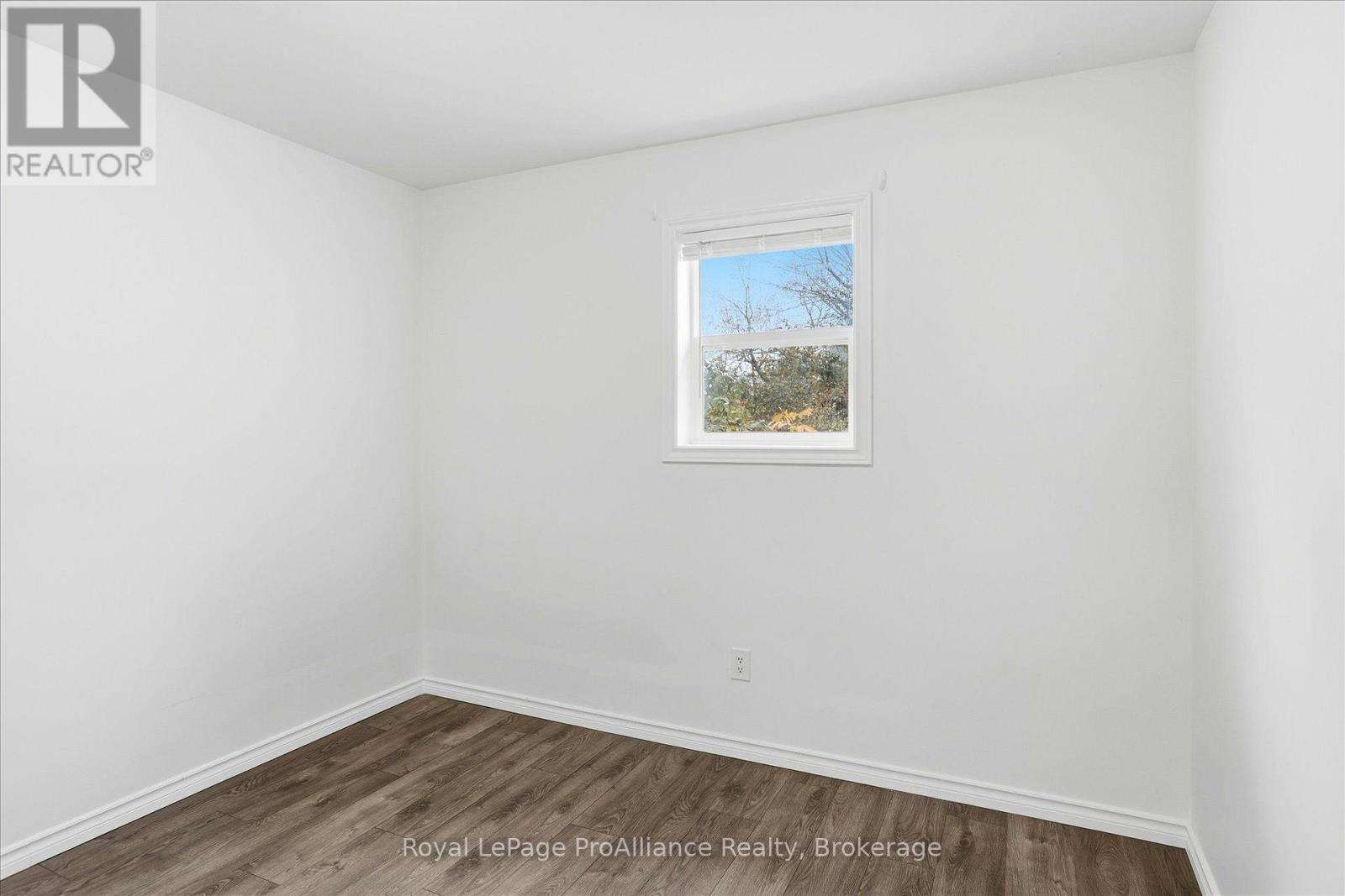 1310 Clonsilla Avenue, Peterborough (Town Ward 3), Ontario  K9J 5Z2 - Photo 24 - X14128330