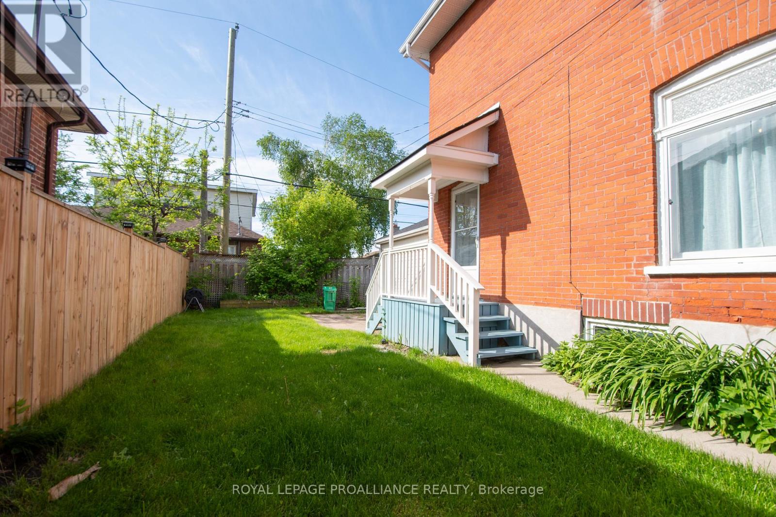 237 Prince Street, Peterborough (Town Ward 3), Ontario  K9J 2A6 - Photo 38 - X14129338