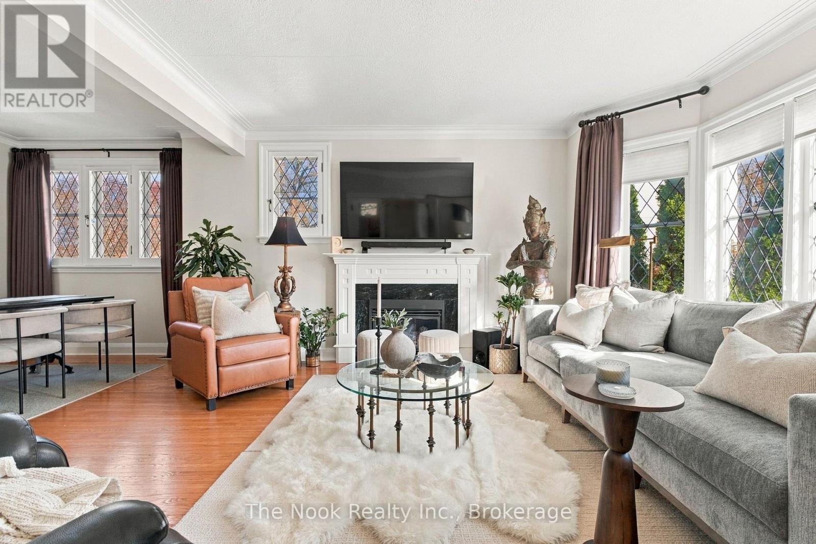 580 Homewood Avenue, Peterborough (Town Ward 3), Ontario  K9H 2N5 - Photo 5 - X14128782