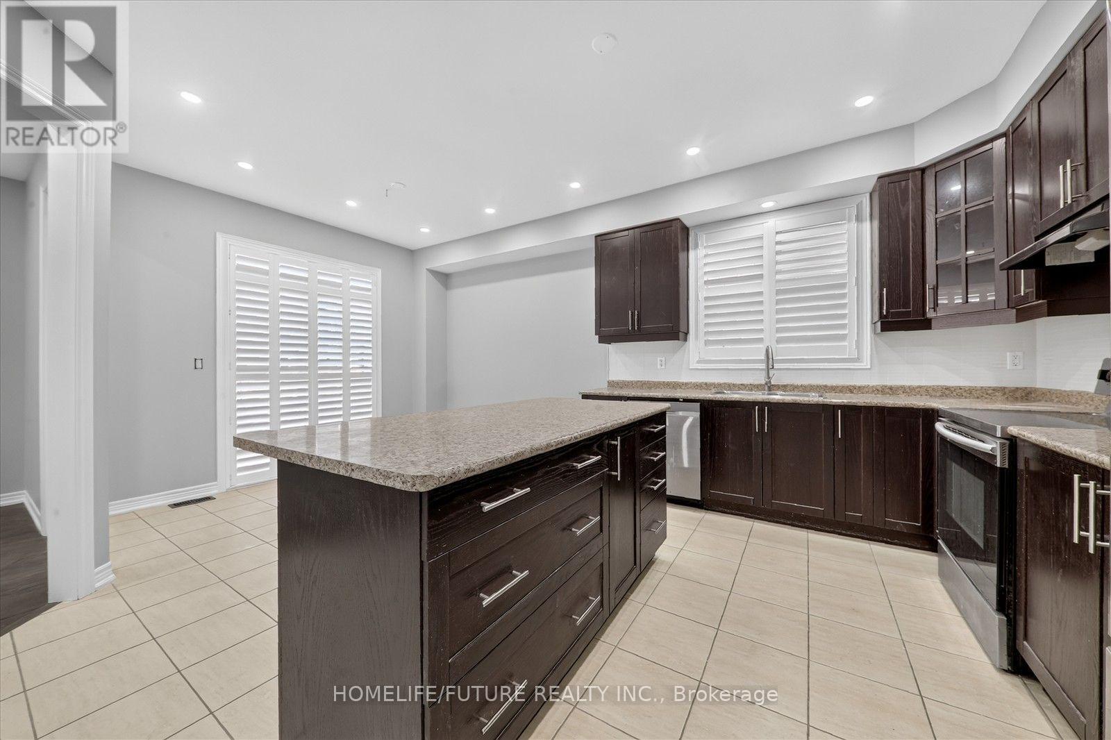6 Gusul Avenue, Clarington (Newcastle), Ontario  L1B 0K7 - Photo 17 - E14130590
