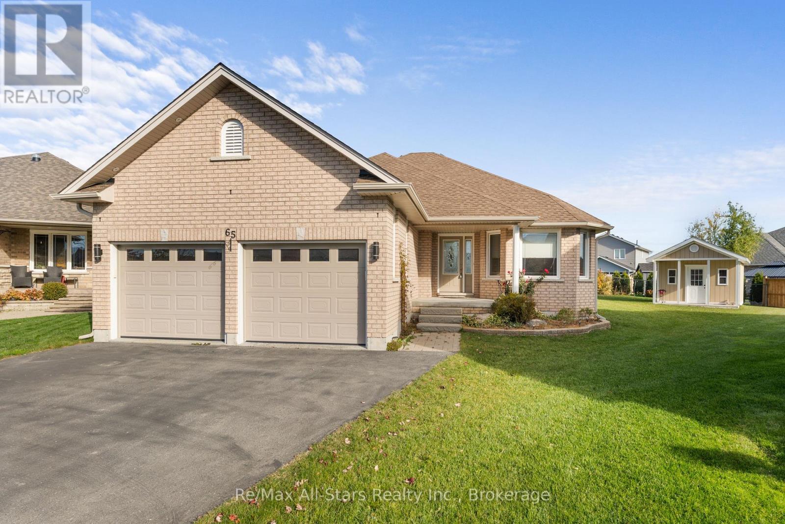 65 LIAM STREET, kawartha lakes (lindsay), Ontario