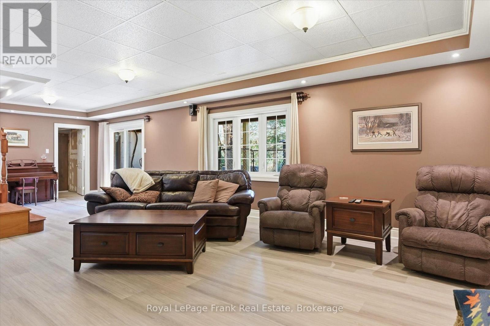 1651 Hilliard Street, Selwyn, Ontario  K9J 6X2 - Photo 38 - X14132316