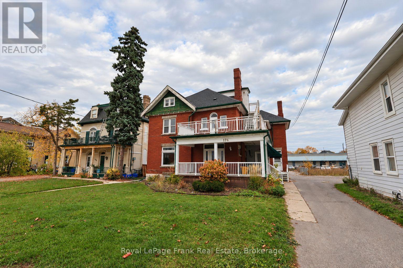 176 Mcdonnel Street, Peterborough (Town Ward 3), Ontario  K9H 2V9 - Photo 13 - X14132580