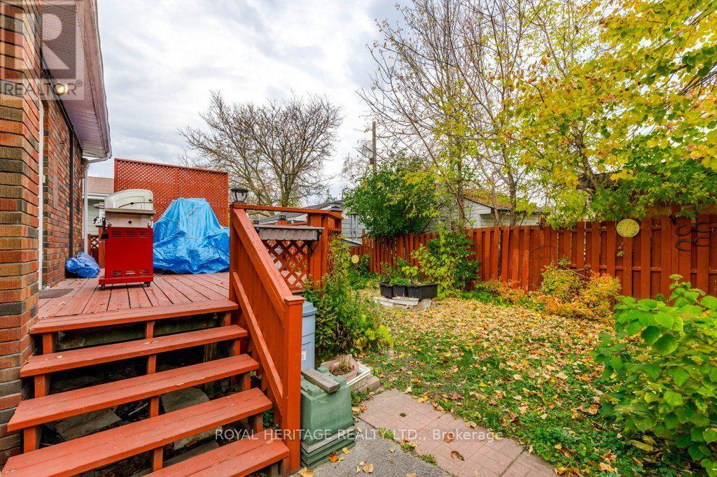14 Stewart Place, Peterborough (Town Ward 3), Ontario  K9J 3L9 - Photo 29 - X14133130