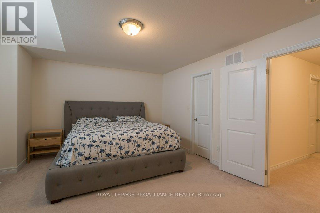 477 Grange Way, Peterborough (Northcrest Ward 5), Ontario  K9H 0H8 - Photo 29 - X14133434