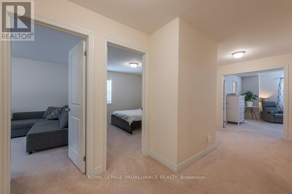 477 Grange Way, Peterborough (Northcrest Ward 5), Ontario  K9H 0H8 - Photo 31 - X14133434