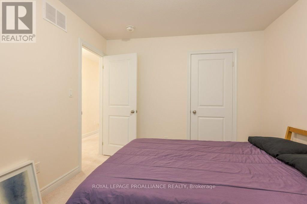 477 Grange Way, Peterborough (Northcrest Ward 5), Ontario  K9H 0H8 - Photo 35 - X14133434