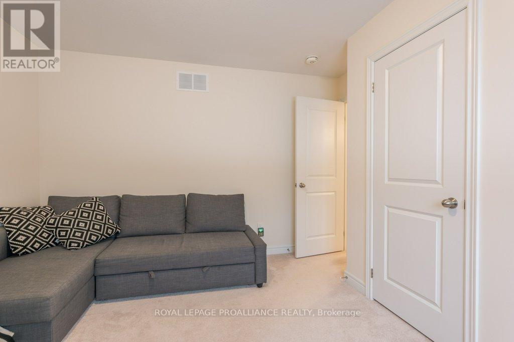 477 Grange Way, Peterborough (Northcrest Ward 5), Ontario  K9H 0H8 - Photo 38 - X14133434