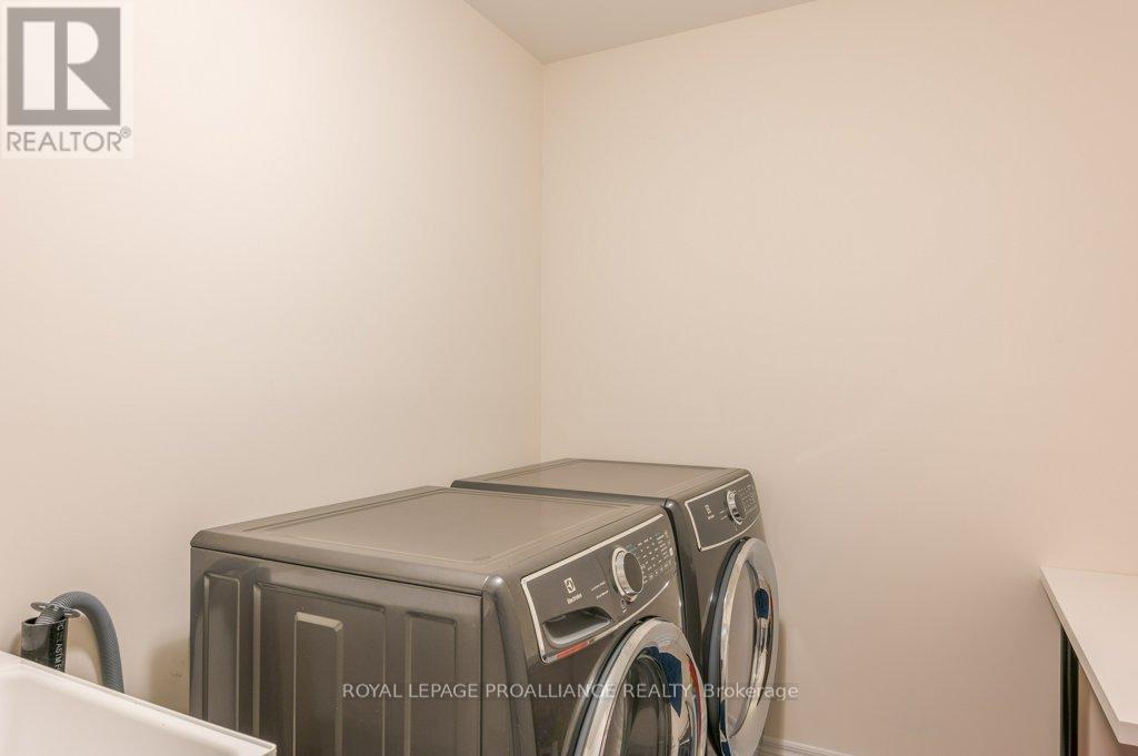 477 Grange Way, Peterborough (Northcrest Ward 5), Ontario  K9H 0H8 - Photo 41 - X14133434