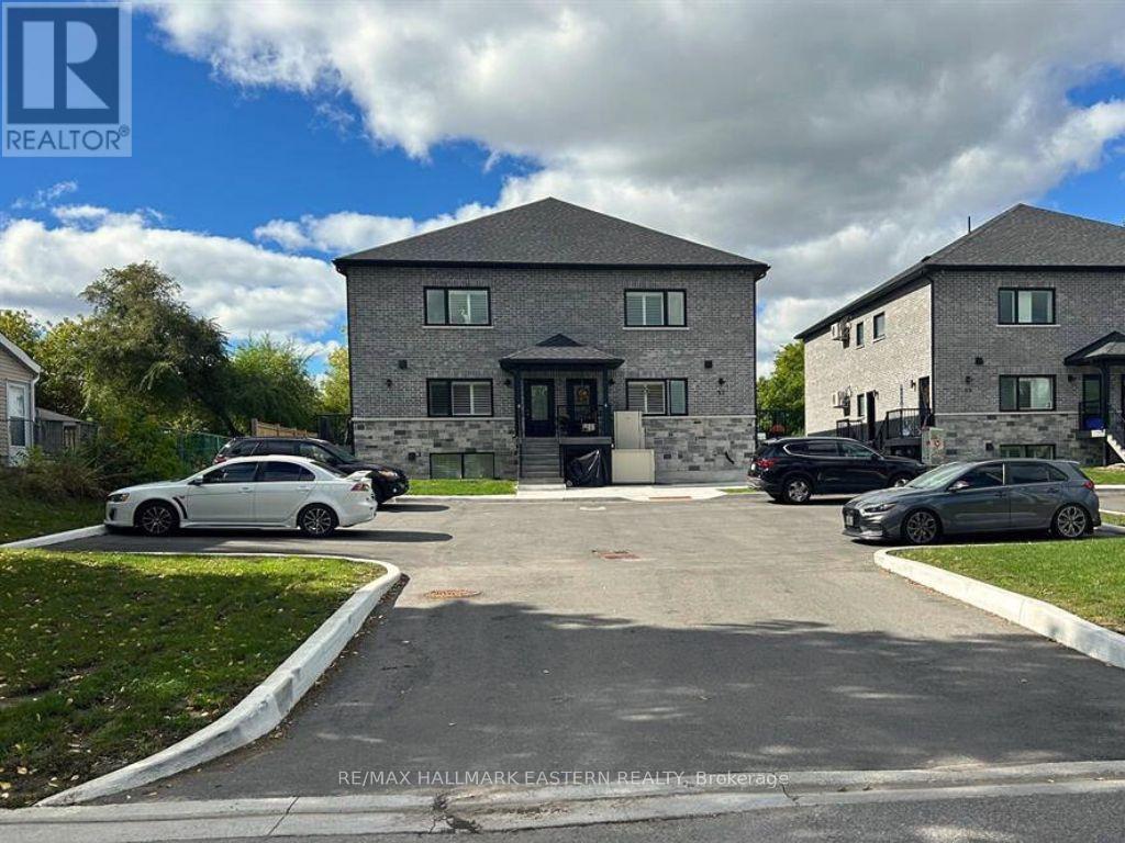 UNIT 6 - 53 LEAHYS LANE, peterborough (ashburnham ward 4), Ontario
