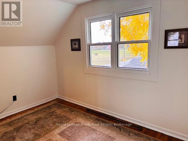 722 Gillespie Avenue, Peterborough (Otonabee Ward 1), Ontario  K9J 4B7 - Photo 15 - X14133724