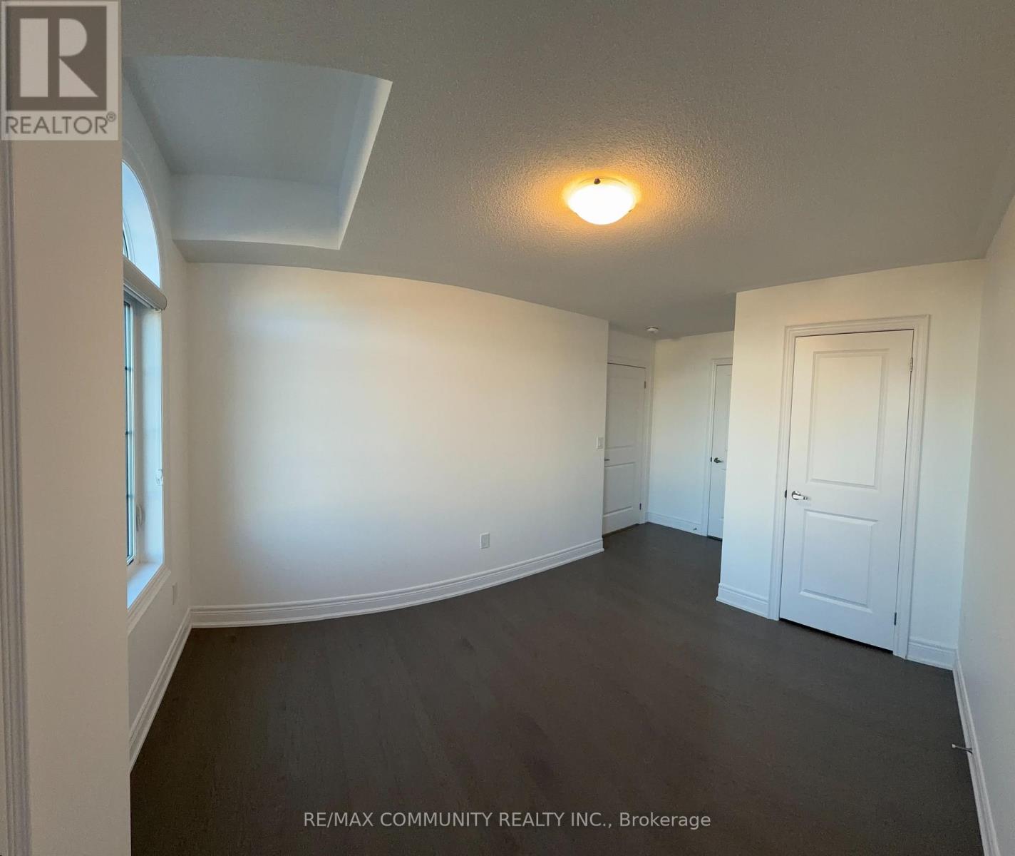 6 Wesley Brooks Street, Clarington (Newcastle), Ontario  L1B 0W4 - Photo 15 - E14134674